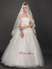 Perfect Lace Appliques Edge Organza Wedding Veil UNION29T02FOR