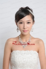 Pretty Womens Jewelry Set Including Necklace Earrings in Silver ACCJSET125FOR
