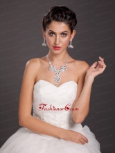 Stunning Rhinestone Alloy Flower shaped Ladies Necklace and Earrings Jewelry Set JDZH082FOR