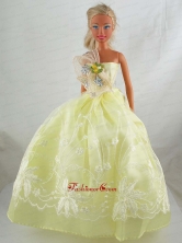 Yellow Green Beautiful Gown With Embrodery Dress For Quinceanera Doll Babidf319for
