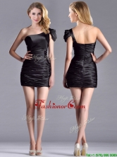 Sexy Column Ruched One Shoulder Black Dama Dress in Taffeta THPD122FOR